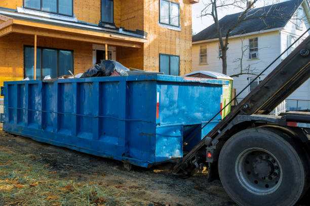 Best Garage Cleanout Services  in Sullivan, IL